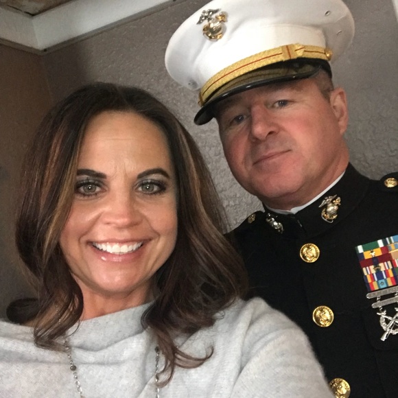 Meet your Posher, Crystal - Picture 1 of 1